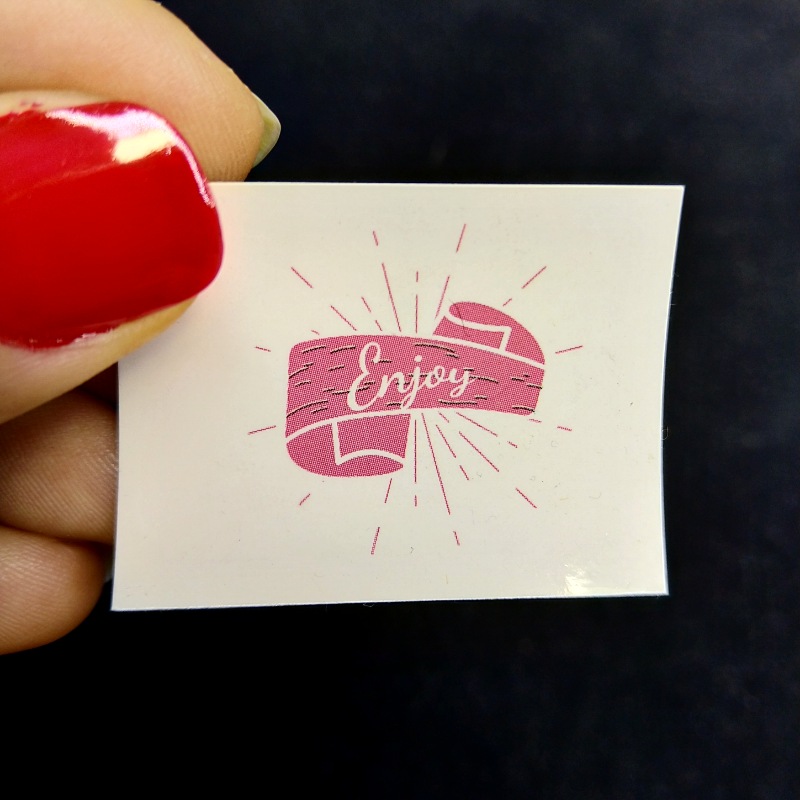 کد 46: برچسب سلفون براق سایز 4 * 3 تعداد 30 عدد